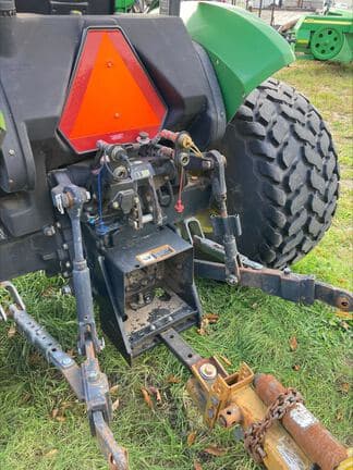 Image of John Deere 5420 equipment image 4