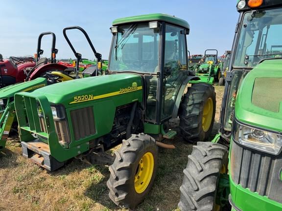 Image of John Deere 5520N Primary image