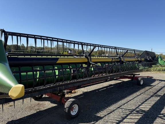 2004 John Deere 630F Equipment Image0