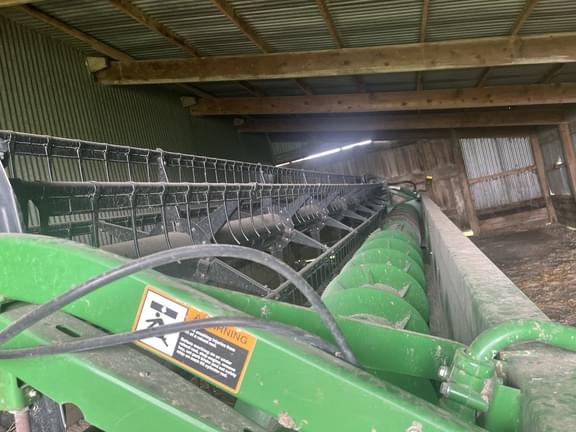 Image of John Deere 635F Primary image