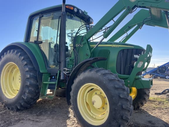 Image of John Deere 6420 equipment image 1