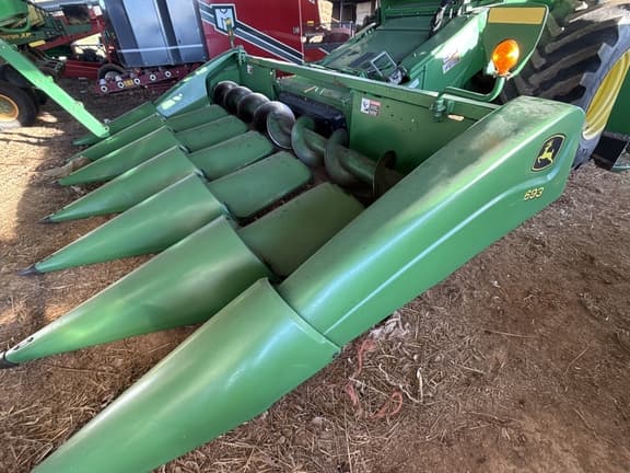 Image of John Deere 693 Primary image