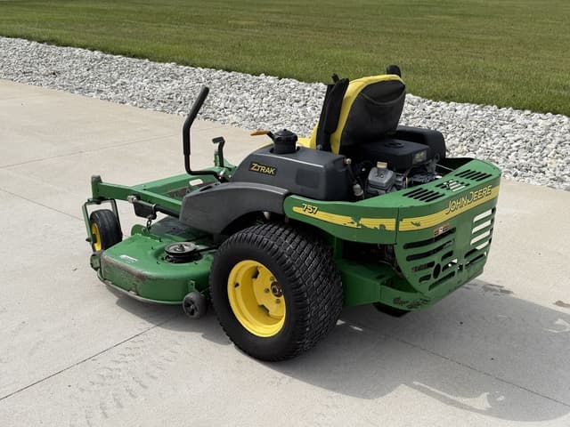 Image of John Deere 757 equipment image 2