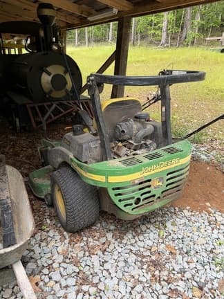 Image of John Deere 757 equipment image 2