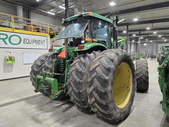 Image of John Deere 7920 equipment image 1