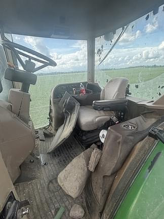 Image of John Deere 7920 equipment image 3
