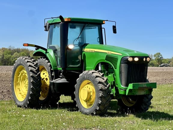 Image of John Deere 8320 Primary image