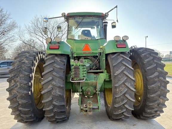 Image of John Deere 9220 equipment image 3
