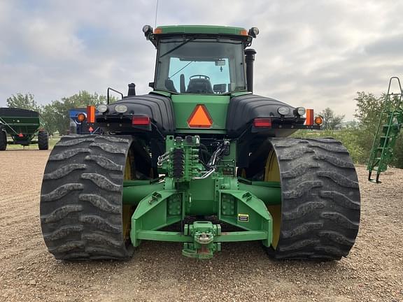 Image of John Deere 9520T equipment image 2