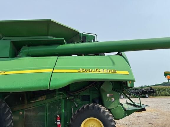 Image of John Deere 9660 STS equipment image 2