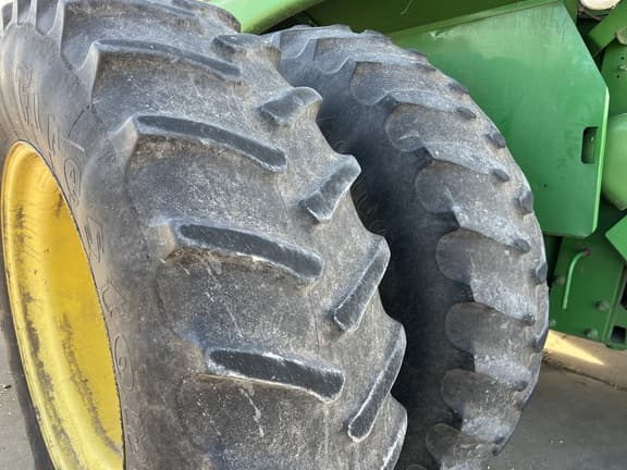 Image of John Deere 9660 STS equipment image 3