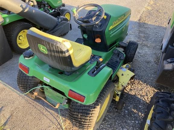 Image of John Deere GT235 equipment image 4