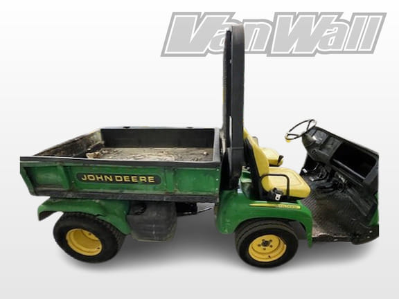 2004 John Deere Pro Gator Equipment Image0