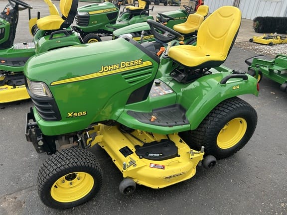 2004 John Deere X585 Equipment Image0