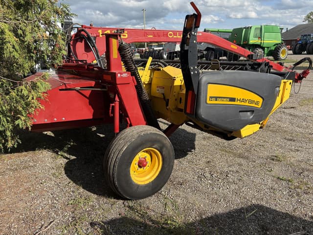 Image of New Holland 1475 equipment image 3