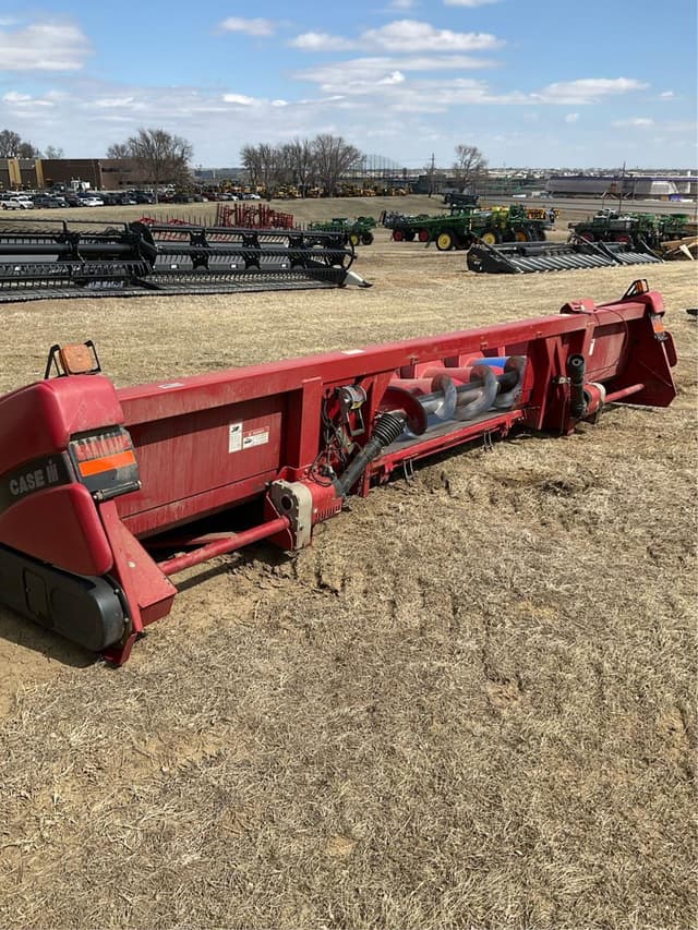 Image of Case IH 2208 equipment image 2