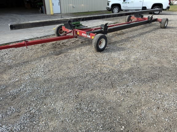 2005 E-Z Trail 680 Equipment Image0