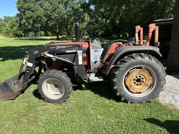 Image of Farm Pro 4040 equipment image 4