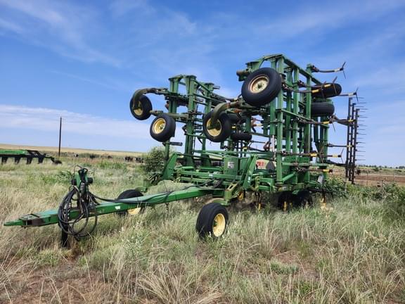 Image of John Deere 2410 equipment image 1