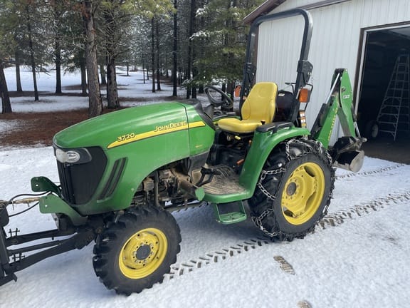 2005 John Deere 3720 Equipment Image0