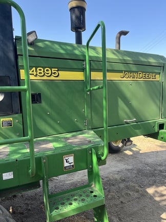 2005 John Deere 4895 Equipment Image0