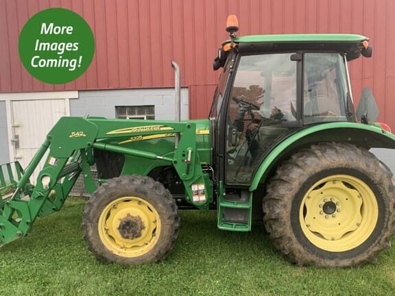 2005 John Deere 5325 Equipment Image0