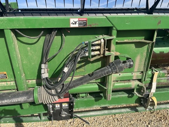 Image of John Deere 620F equipment image 4
