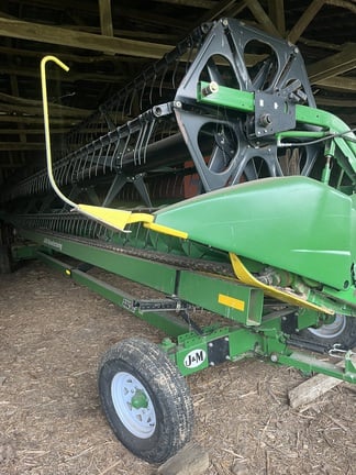 2005 John Deere 630F Equipment Image0