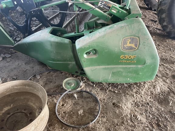 Image of John Deere 630F equipment image 4