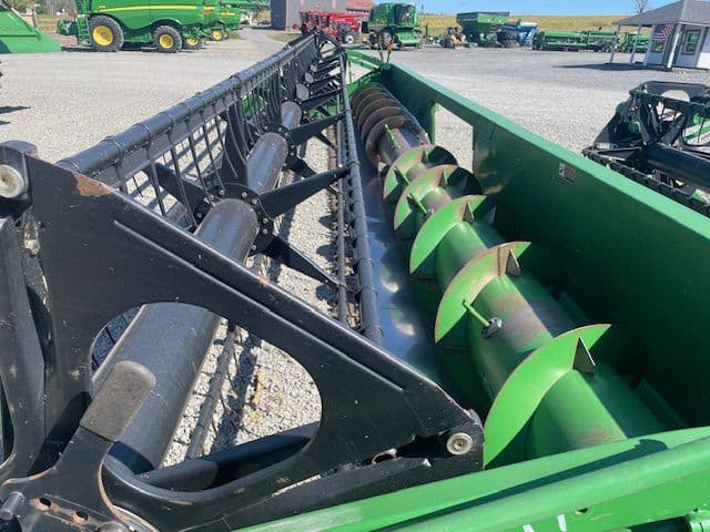Image of John Deere 630F equipment image 1