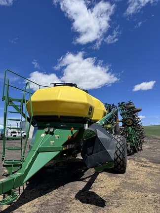 Image of John Deere 730 Primary image