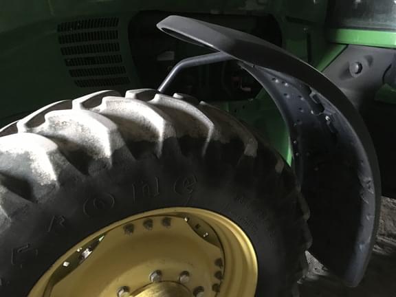 Image of John Deere 7820 equipment image 3