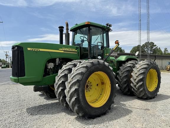 Image of John Deere 9220 Primary image