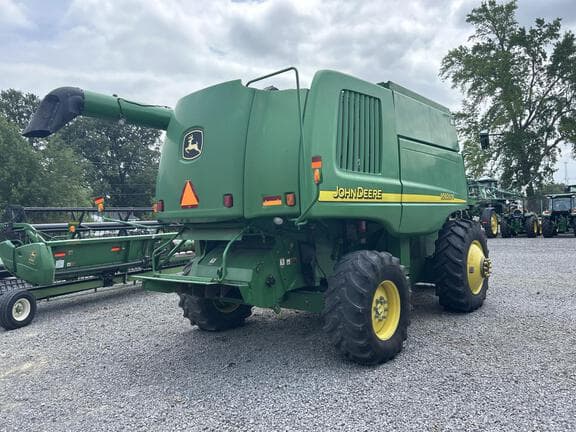 Image of John Deere 9560 STS equipment image 2
