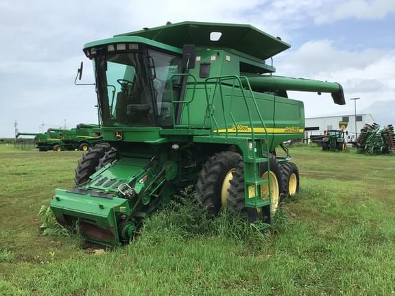 Image of John Deere 9560 STS equipment image 2