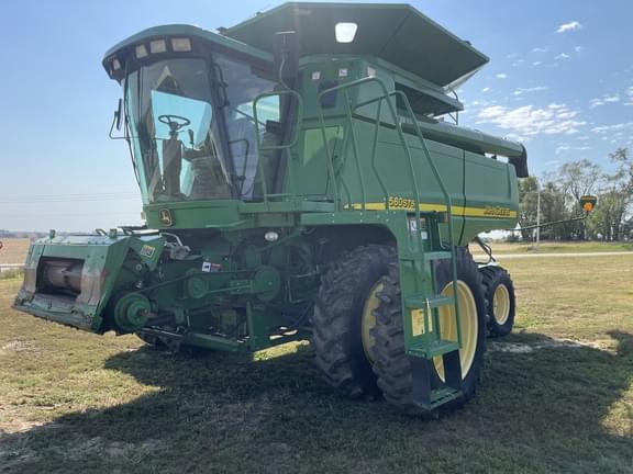Image of John Deere 9560 STS equipment image 1