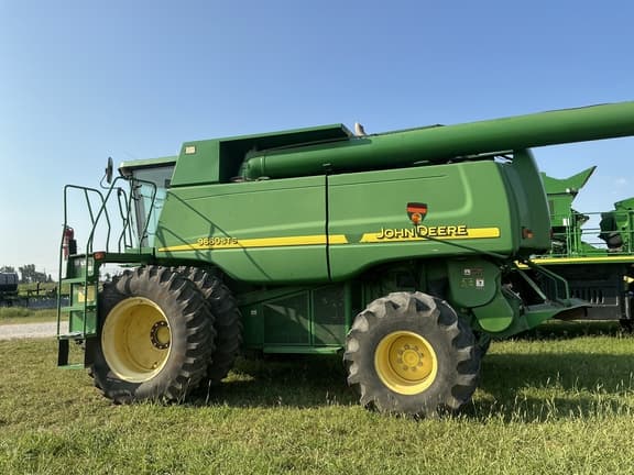 Image of John Deere 9660 STS equipment image 4
