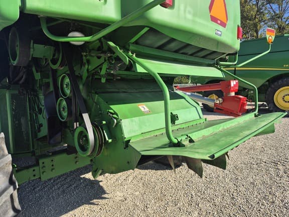 Image of John Deere 9860 STS equipment image 4