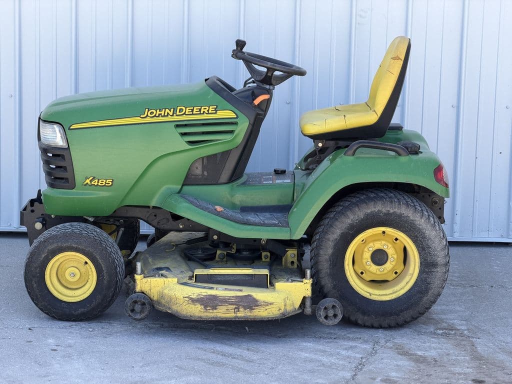Image of John Deere X485 Primary image