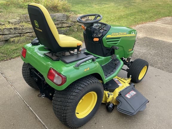 Image of John Deere X585 equipment image 3