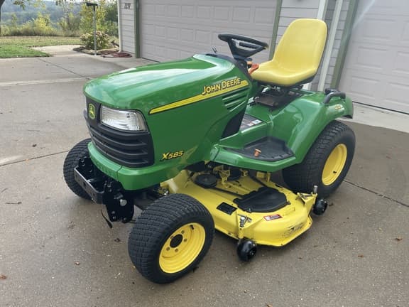 Image of John Deere X585 Primary image