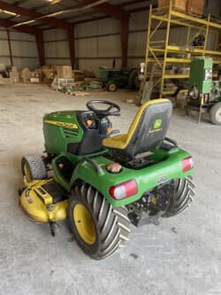 Image of John Deere X740 equipment image 4