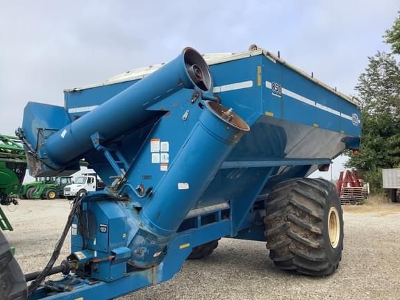 Image of Kinze 850 equipment image 1