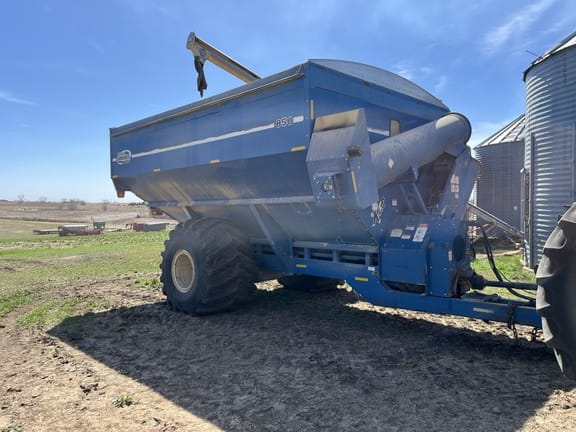 2005 Kinze 850 Equipment Image0