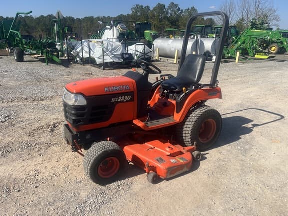 Image of Kubota BX2230D equipment image 2