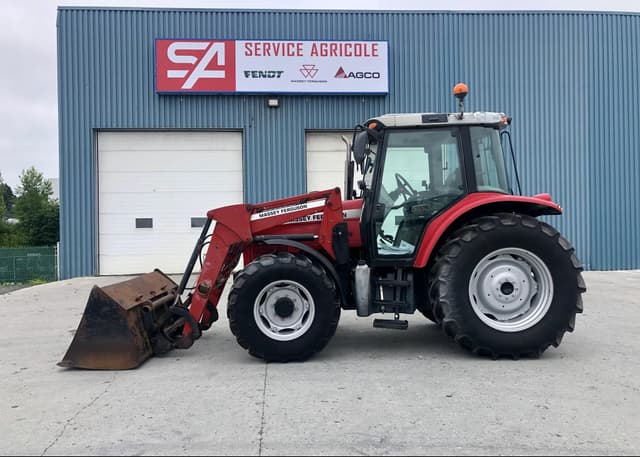 Image of Massey Ferguson 5455 equipment image 3
