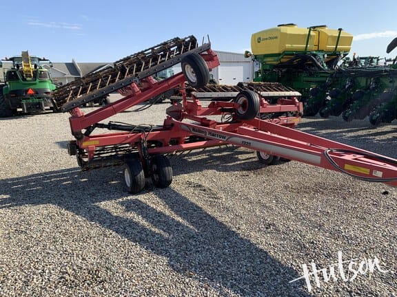 2005 Unverferth 1225 Equipment Image0