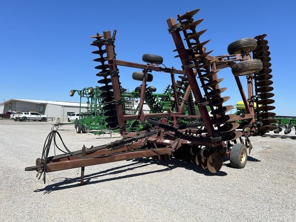 Image of Baker 777 Primary image