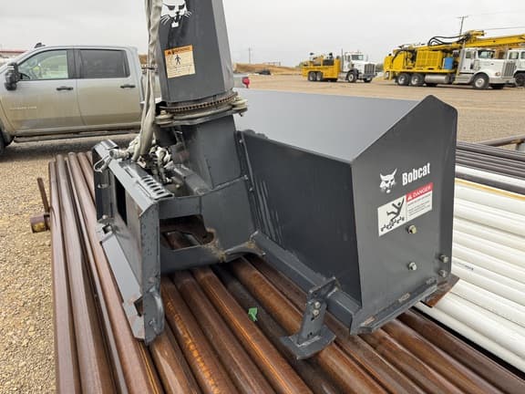 Image of Bobcat SB200X72 equipment image 2