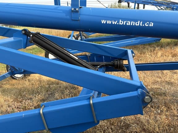 Image of Brandt 1070 equipment image 3